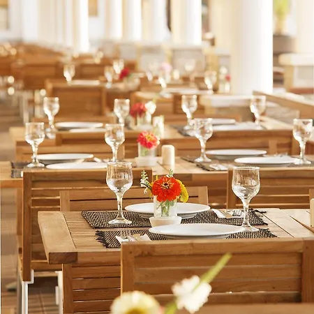 Sunrise Resort- Aparthotel 4*