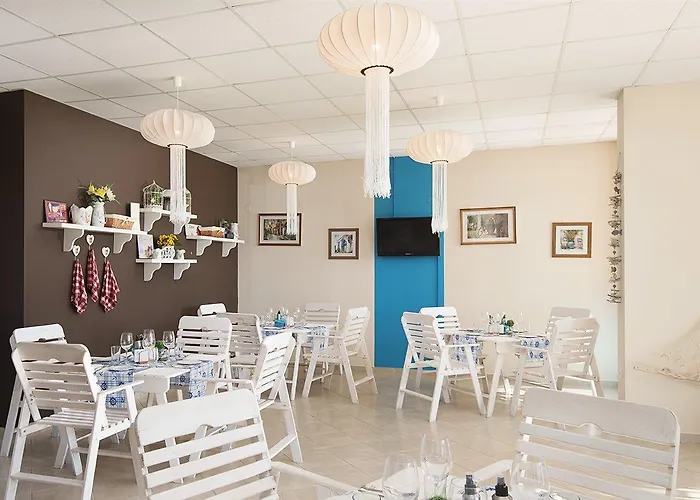 日出全套房度假酒店 - 全包 4*