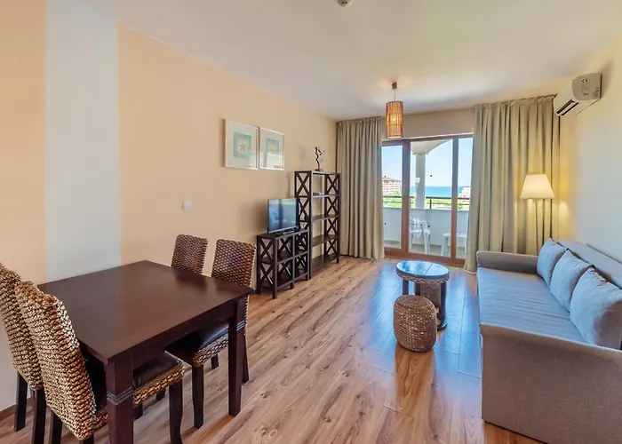 日出全套房度假酒店 - 全包