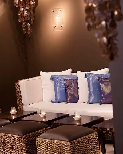 公寓式酒店 日出全套房度假酒店 - 全包 4*