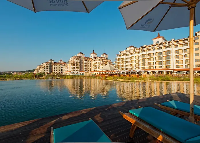 公寓式酒店 日出全套房度假酒店 - 全包