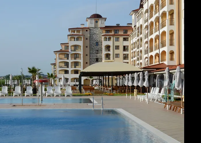 日出全套房度假酒店 - 全包