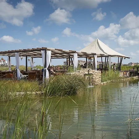 Sunrise Resort- Appart hôtel 4*