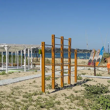 сънрайз ол суитс - ол инклузив Апартхотел 4*