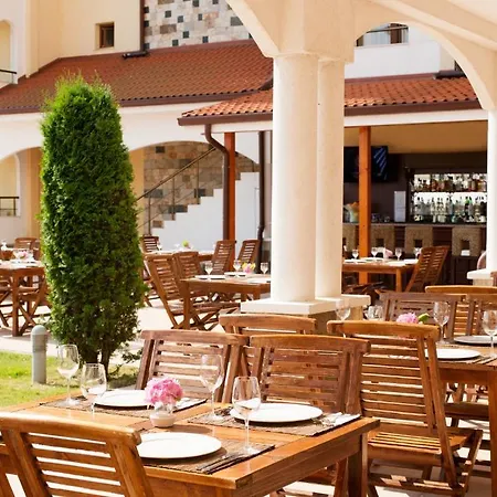Aparthotel Sunrise 4*