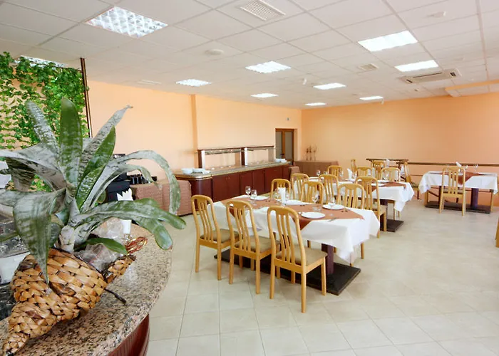 Sunrise Ξενοδοχείο με διαμερίσματα Obzor