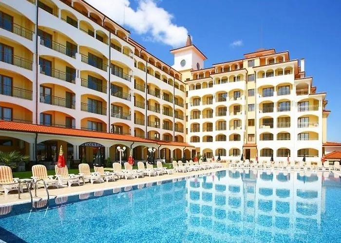 Ξενοδοχείο με διαμερίσματα Sunrise 4*