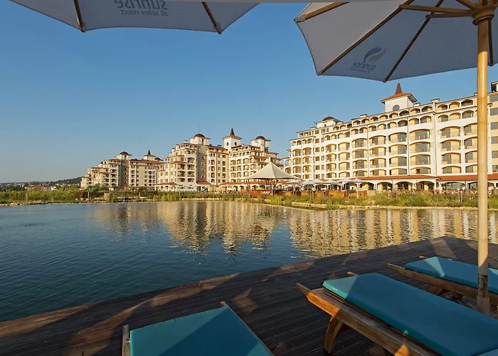 Ξενοδοχείο με διαμερίσματα Sunrise 4*